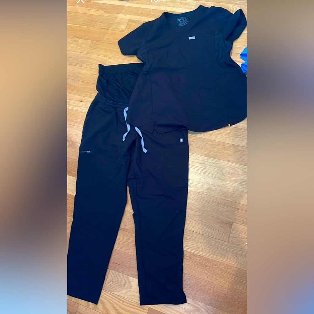 Figs maternity scrubs